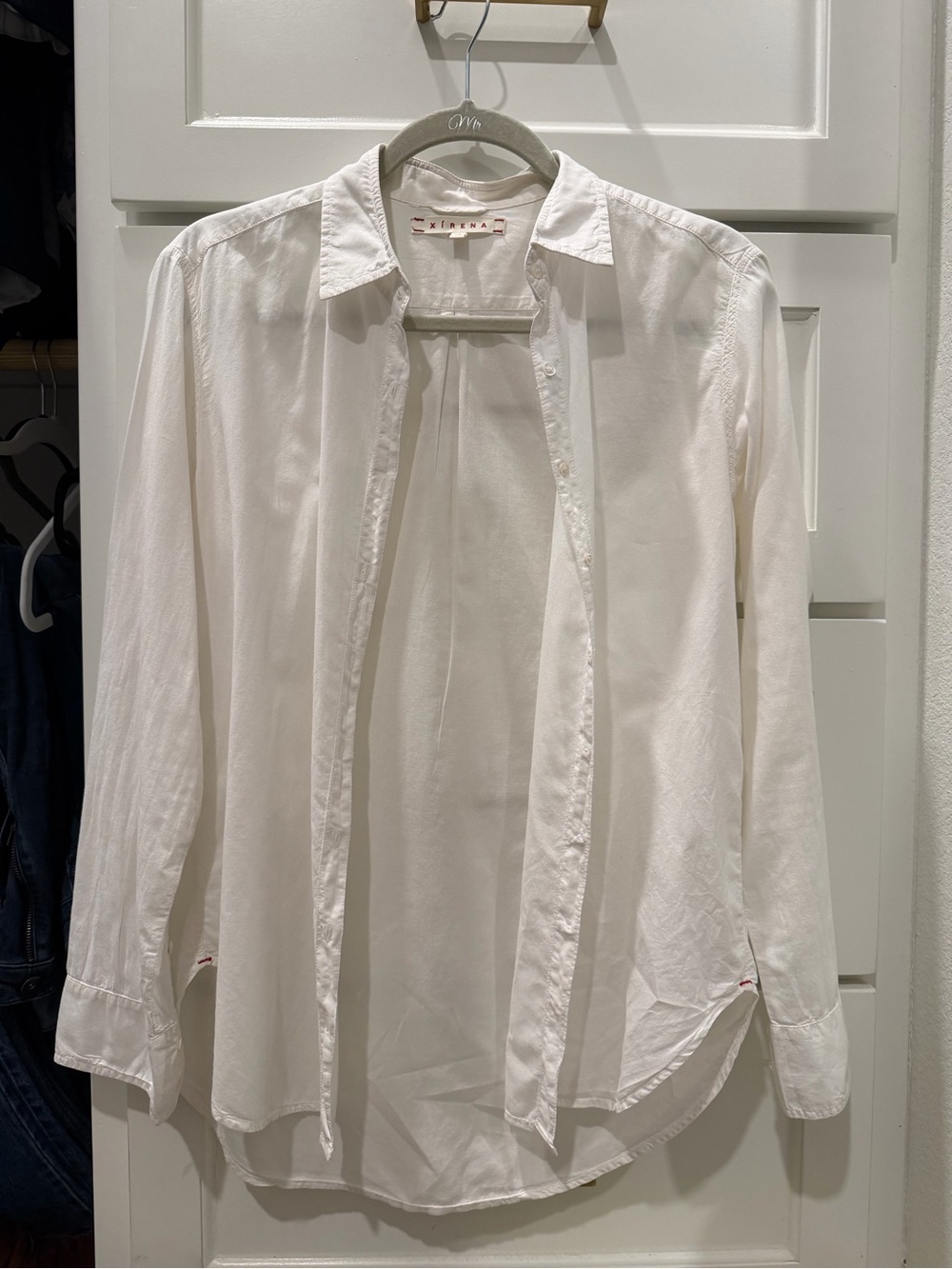 XiRENA White Cotton Button-Down Shirt